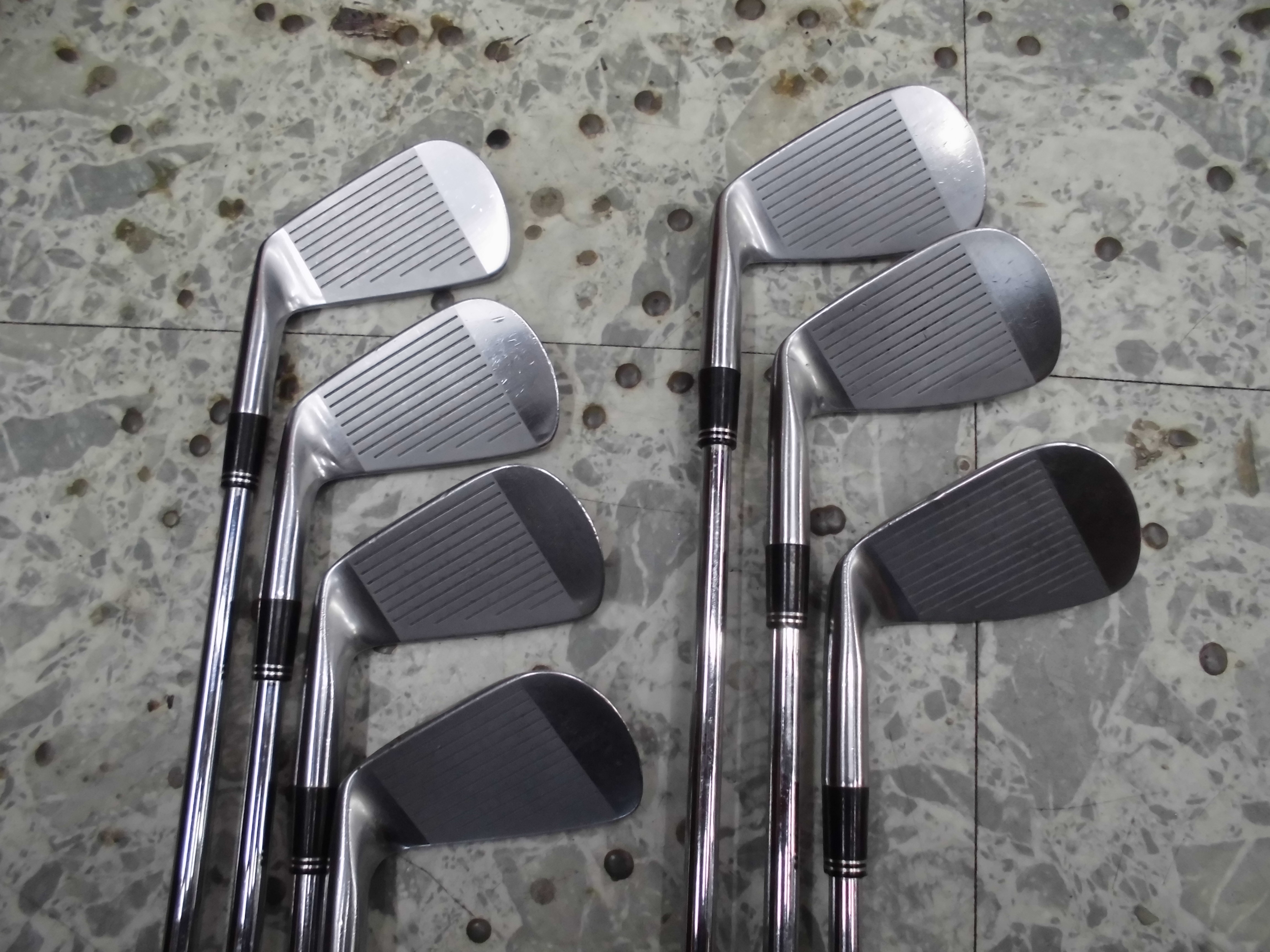 MOZ FORGED CAVITY